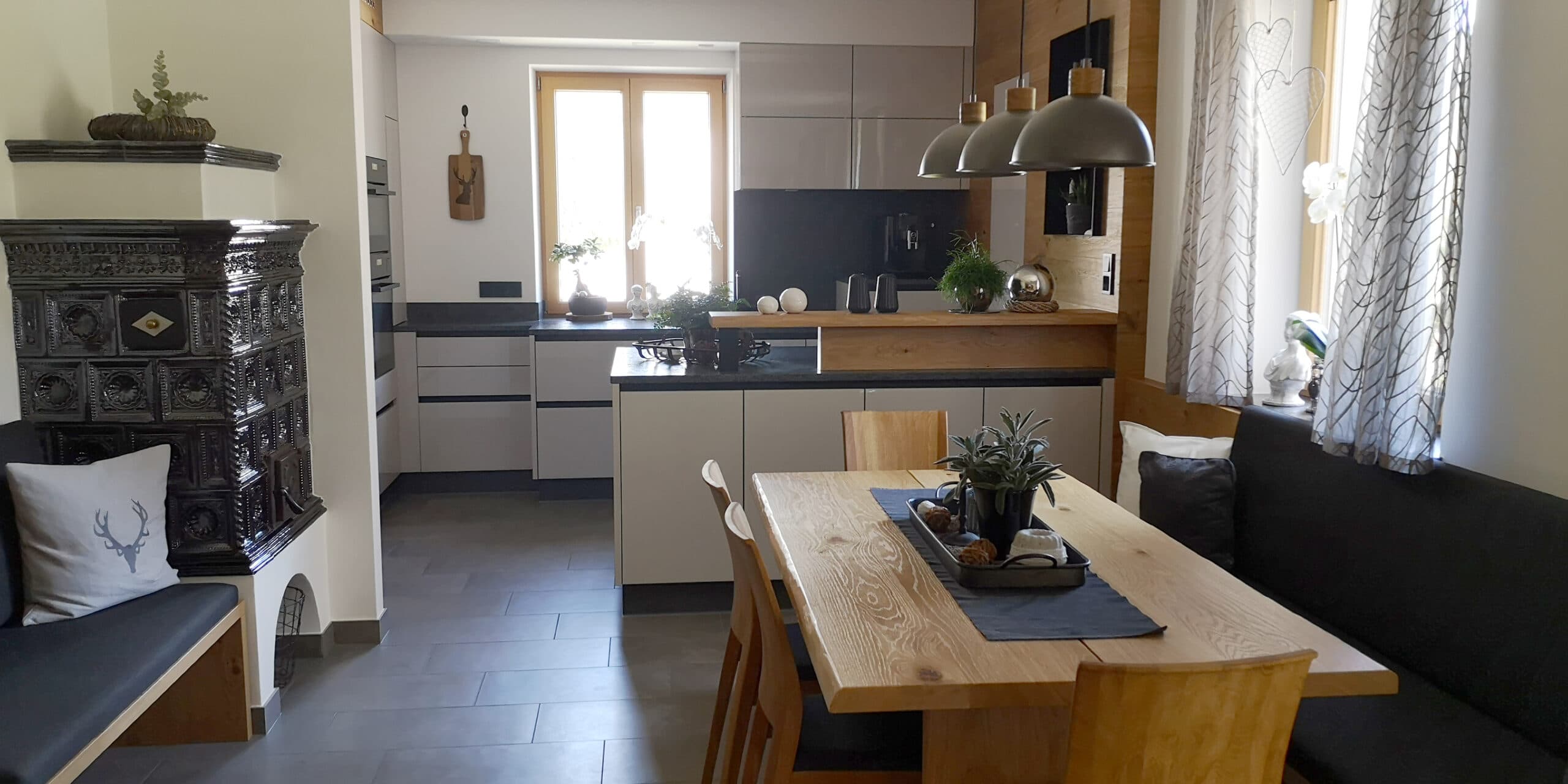 Küche mit Esszimmer